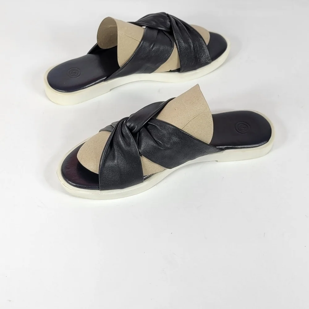 Urban Outfitters  Sandals #410 Size 10